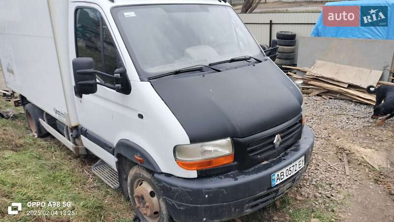 Renault Mascott 2004