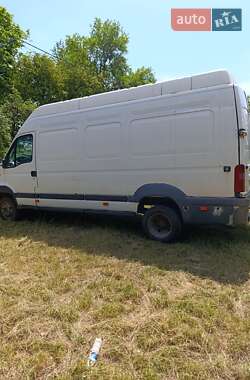 Грузовой фургон Renault Mascott 2003 в 