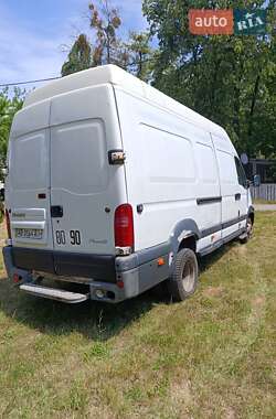 Грузовой фургон Renault Mascott 2003 в 