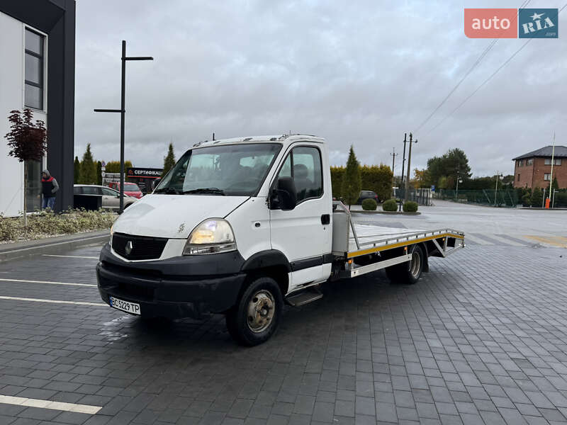 Автовоз Renault Mascott 2004 в Городке