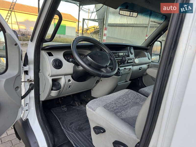 Эвакуатор Renault Mascott 2006 в Ковеле