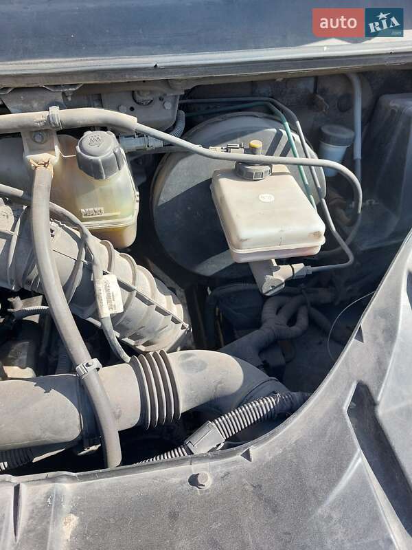 Борт Renault Mascott 2005 в Запоріжжі