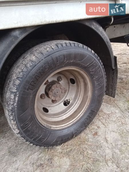 Грузовой фургон Renault Mascott 2006 в Ковеле