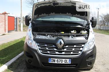 Вантажний фургон Renault Master 2015 в Дубні