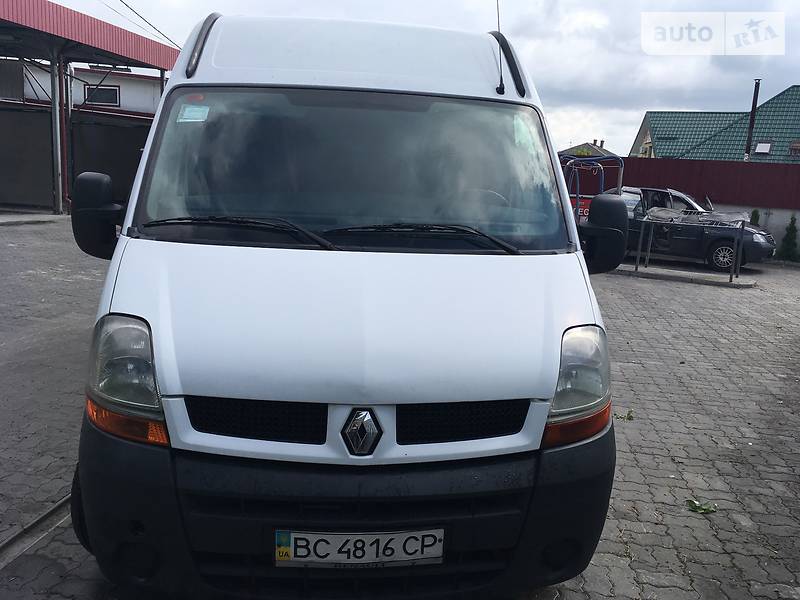 Грузопассажирский фургон Renault Master 2005 в Львове