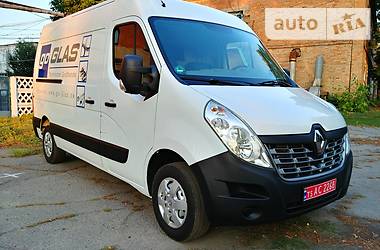 Грузопассажирский фургон Renault Master 2016 в Полтаве