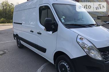 Грузопассажирский фургон Renault Master 2014 в Днепре