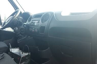 Вантажний фургон Renault Master 2014 в Рівному