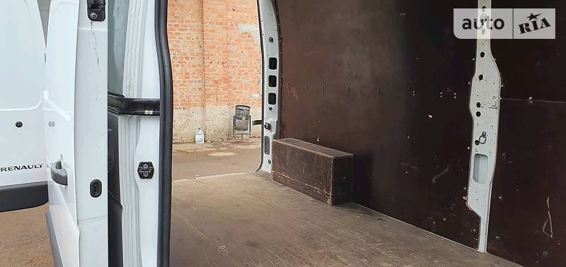 Вантажопасажирський фургон Renault Master 2016 в Полтаві фото 9 Вантажопасажирський фургон Renault Master 2016 в Полтаві
