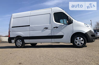 Вантажопасажирський фургон Renault Master 2015 в 