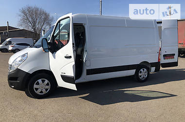 Вантажопасажирський фургон Renault Master 2015 в 