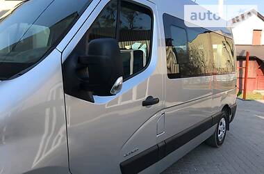 Вантажопасажирський фургон Renault Master 2011 в 