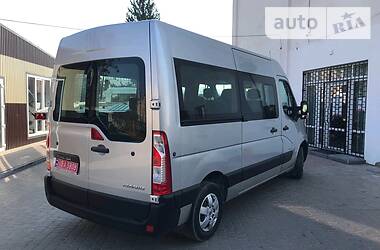 Вантажопасажирський фургон Renault Master 2011 в 