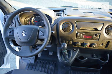 Вантажопасажирський фургон Renault Master 2016 в 