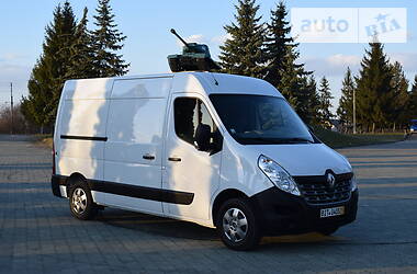 Вантажопасажирський фургон Renault Master 2016 в 