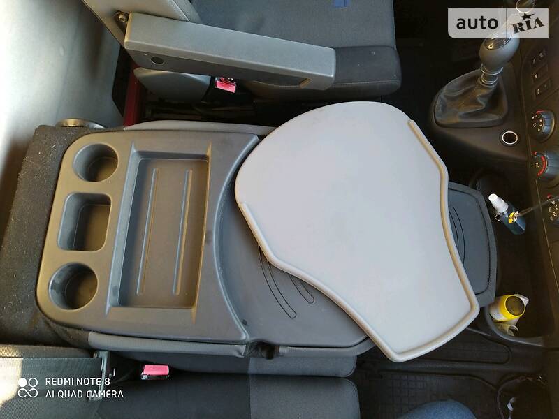 Вантажопасажирський фургон Renault Master 2015 в Хмельницькому фото 13 Вантажопасажирський фургон Renault Master 2015 в Хмельницькому