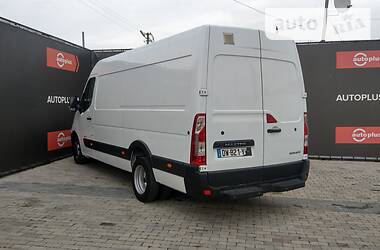 Грузовой фургон Renault Master 2015 в 