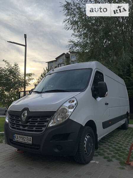 Вантажопасажирський фургон Renault Master 2018 в Києві
