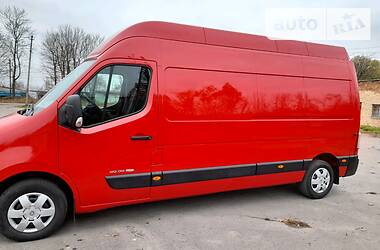 Грузопассажирский фургон Renault Master 2017 в Нововолынске