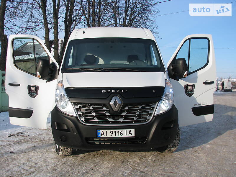 Грузовой фургон Renault Master 2015 в Киеве