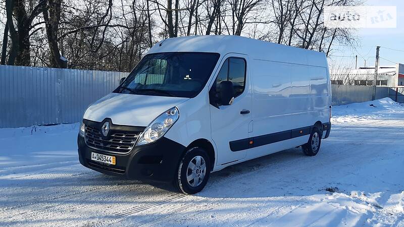 Грузопассажирский фургон Renault Master 2016 в Бердичеве