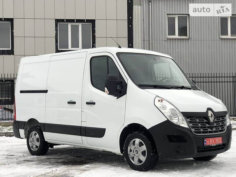 Вантажопасажирський фургон Renault Master 2018 в Києві