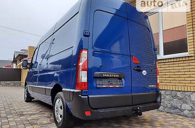 Грузопассажирский фургон Renault Master 2012 в Краснограде