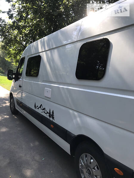 Дом на колесах Renault Master 2015 в Кропивницком
