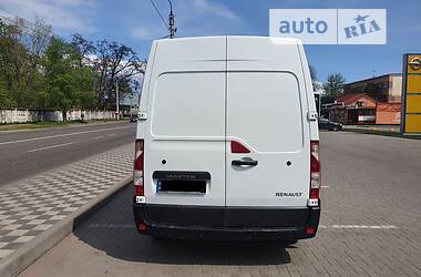 Вантажний фургон Renault Master 2017 в Черкасах