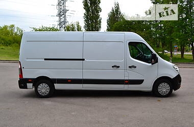 Минивэн Renault Master 2017 в 