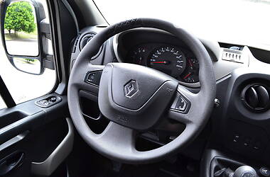 Минивэн Renault Master 2017 в 