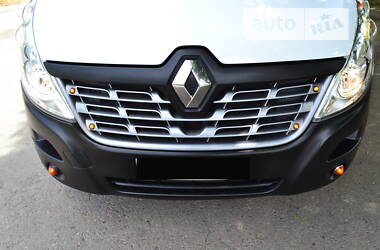 Минивэн Renault Master 2017 в 