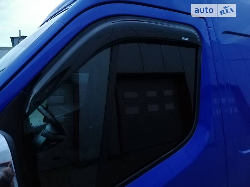 Грузовой фургон Renault Master 2017 в Лысянке