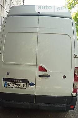 Грузовой фургон Renault Master 2014 в Киеве