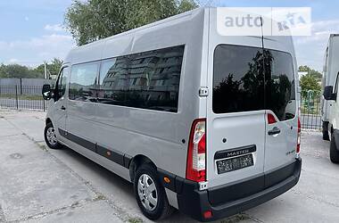 Минивэн Renault Master 2017 в 