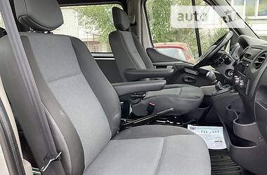 Минивэн Renault Master 2017 в 
