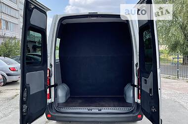 Минивэн Renault Master 2017 в 