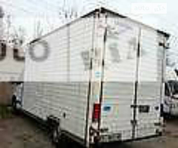 Рефрижератор Renault Master 2002 в Днепре