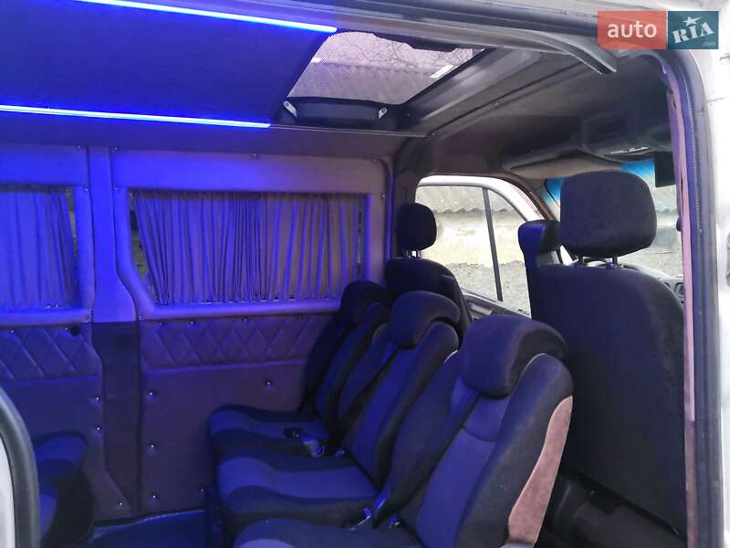 Микроавтобус Renault Master 2016 в Киеве