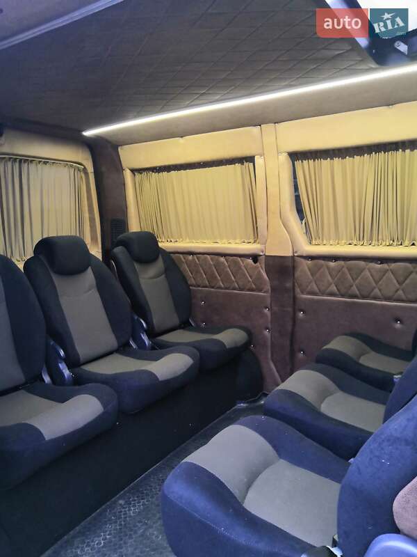 Микроавтобус Renault Master 2016 в Киеве