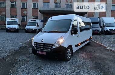 Вантажопасажирський фургон Renault Master 2014 в Рівному