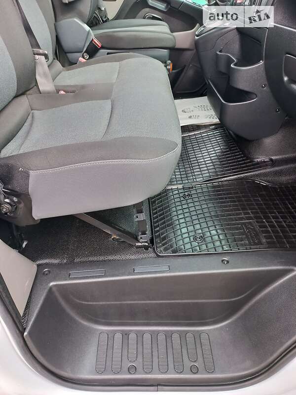 Грузовой фургон Renault Master 2018 в Дубно