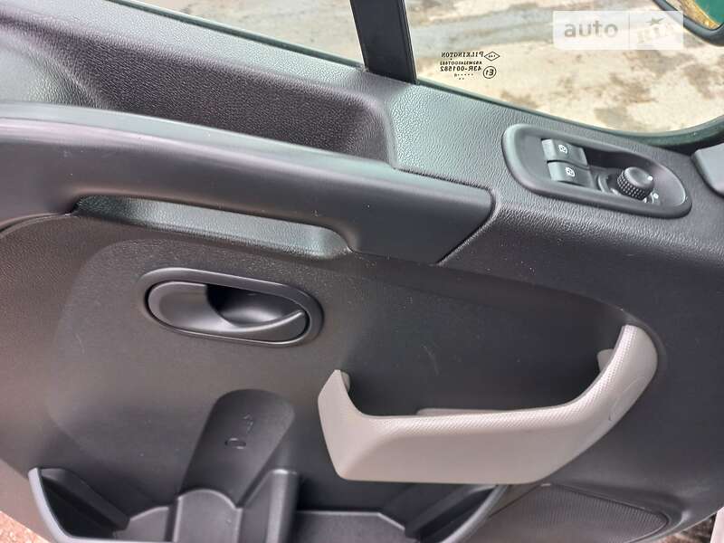 Грузовой фургон Renault Master 2018 в Дубно