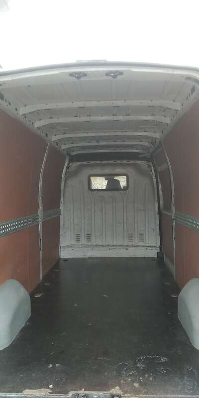 Грузовой фургон Renault Master 2015 в Рожище