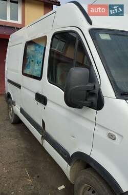 Микроавтобус Renault Master 2006 в Малине
