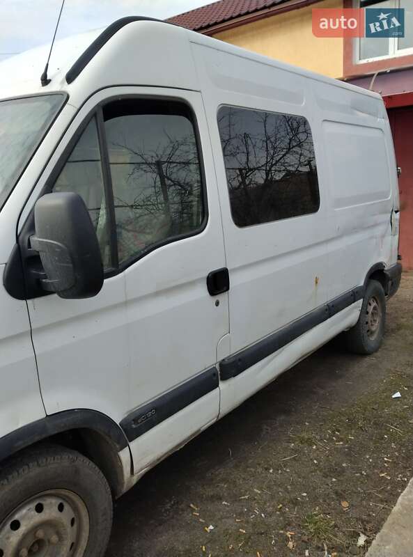 Микроавтобус Renault Master 2006 в Малине