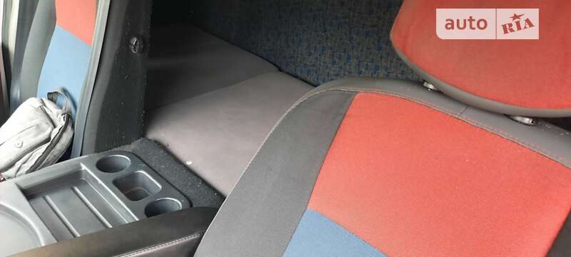Евакуатор Renault Master 2014 в Корсунь-Шевченківському