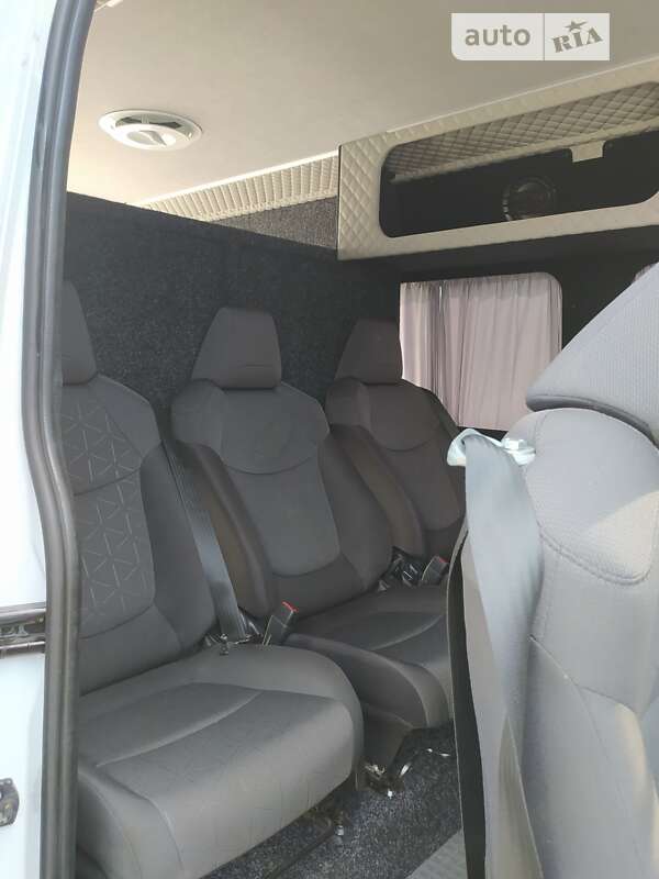 Микроавтобус Renault Master 2017 в Львове фото 64 Микроавтобус Renault Master 2017 в Львове