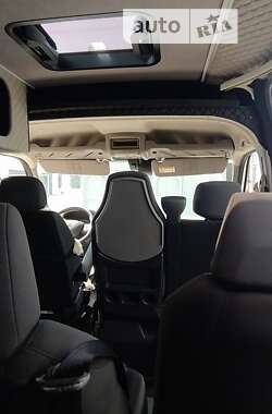 Микроавтобус Renault Master 2017 в Львове