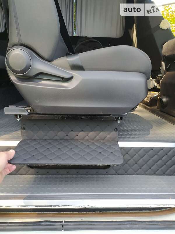 Микроавтобус Renault Master 2017 в Львове фото 91 Микроавтобус Renault Master 2017 в Львове